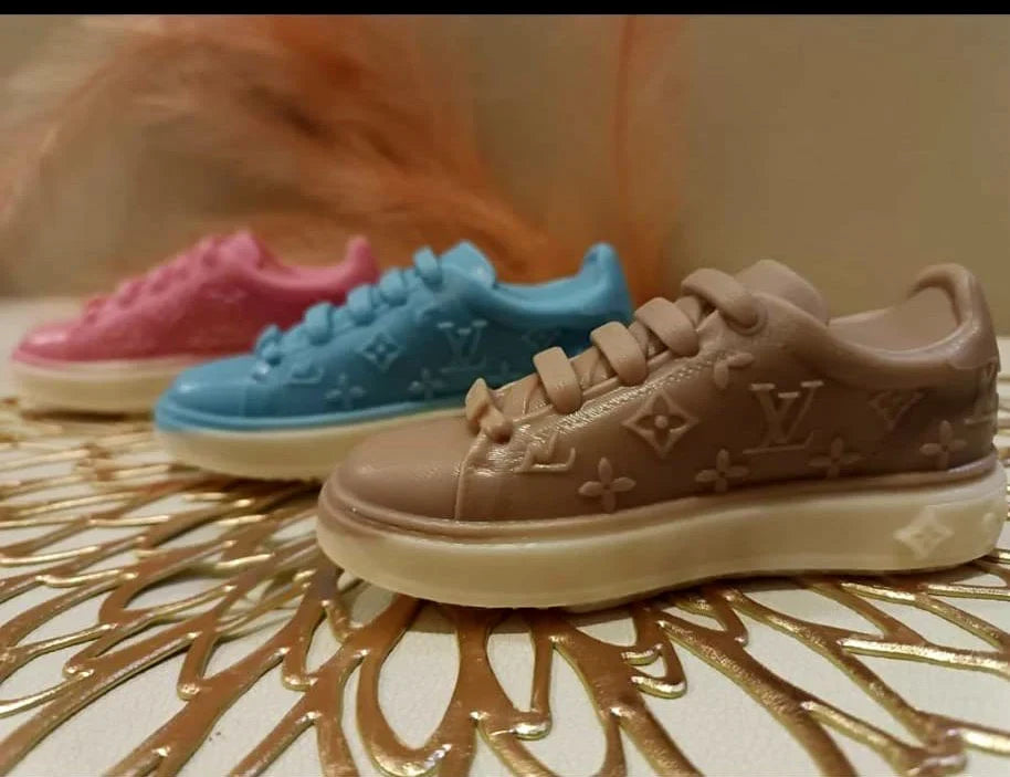 Scarpa Sneaker Griffe. Stampo in silicone anche per Candele - WORLD PRODUCTS SHOP