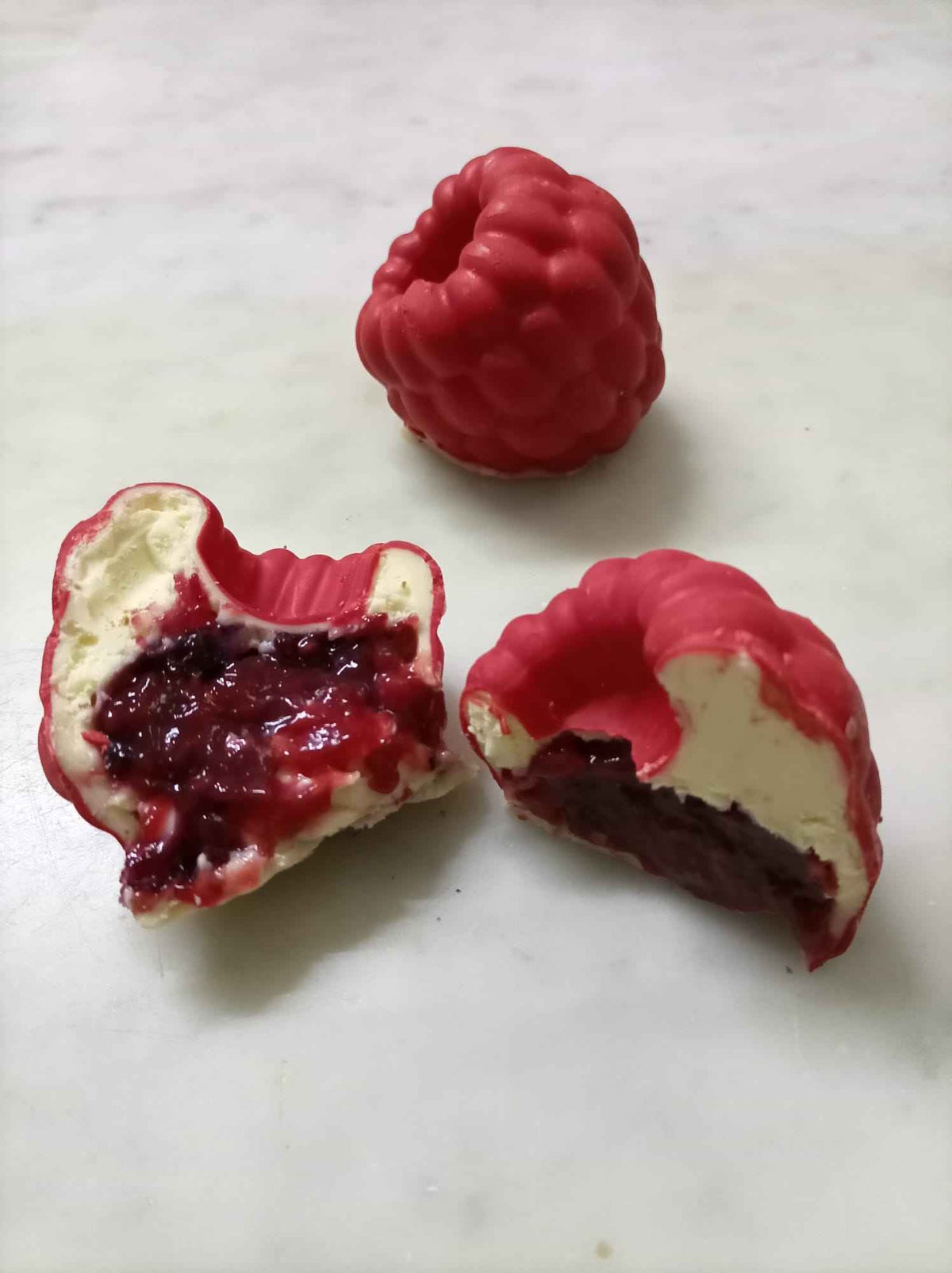 FRUTTA REALISTICA DEL MAESTRO PASTICCERE CHEF GIOVANNI PANTALEO