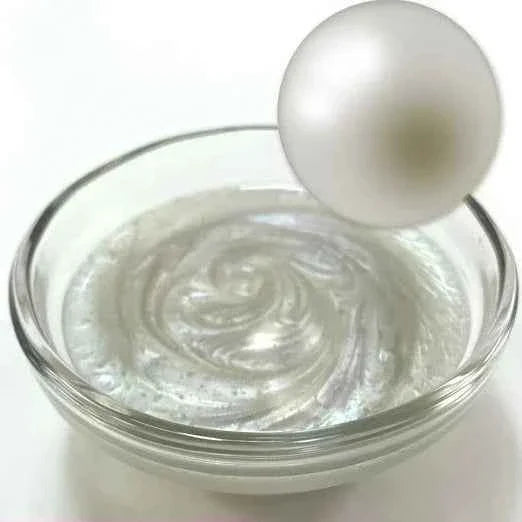 Tempera ORO edibile METAL per pitture luminose e compatte su Candele e Saponi.