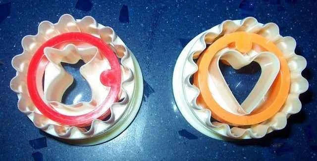 Cuore e Angioletto. Set 2 Stampi espulsione Tagliapasta