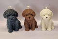 Cagnolino seduto 6.5 x 5.5 cm in molti colori. Candela naturale al 100% in molti colori