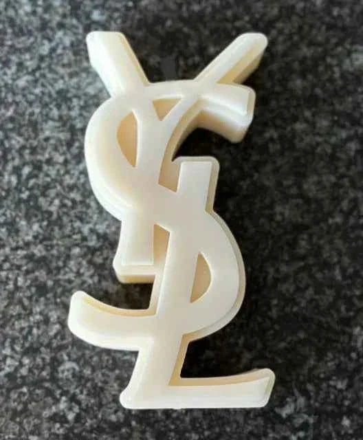 Mini Logo YSL. Stampo in silicone anche per Candele