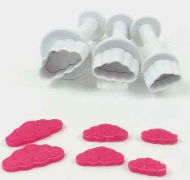 Nuvole bellissime. Set di 3 mini stampi ad espulsione. Originale Dekofee.