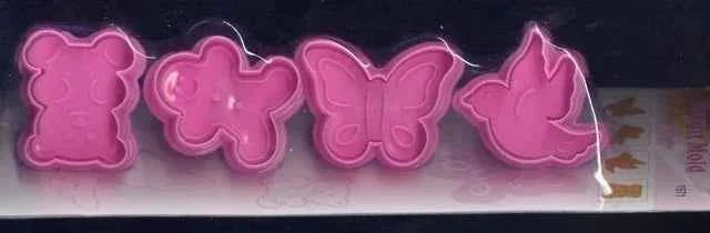 Farfalla Colomba Biscottino e Orsetto. Set 4 Stampi Tagliapasta.