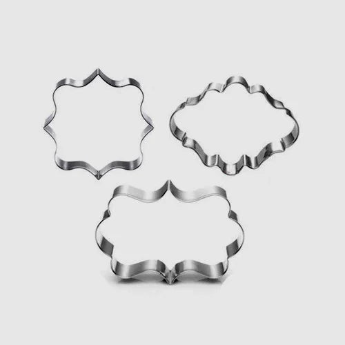 Cornice. Stampo Tagliapasta con 3 forme