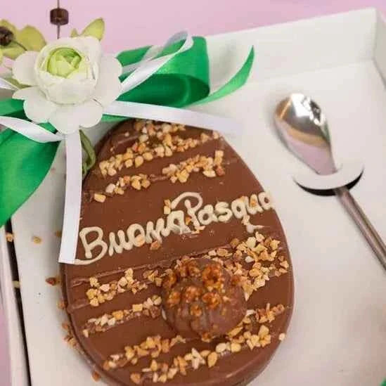Uovo Spoon Ripieno Arachidi e Caramello