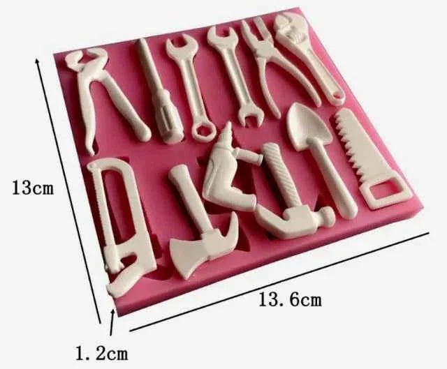 12 Attrezzi da Lavoro. Sega Martello Trapano Pinza  Pala e Cacciavite. Grande Stampo in silicone