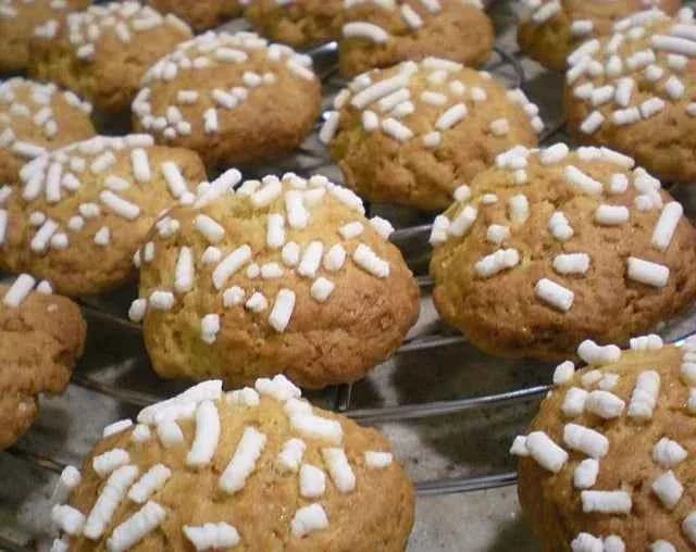 Granella di Zucchero Grossa Extra Bianca 1.5 x 0.5 cm. Ideale per Colombe Panettone e Dolci
