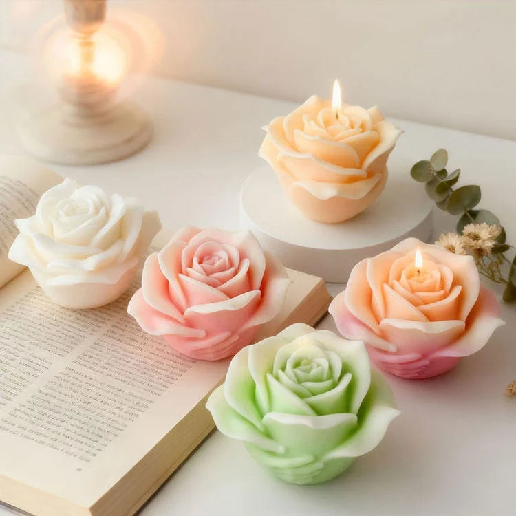 Mano che abbraccia una Rosa. Stampo in silicone anche per Candele e Saponi