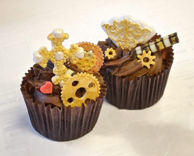 Splendida Croce. Stampo in silicone. Beaded Cross Katy Sue.