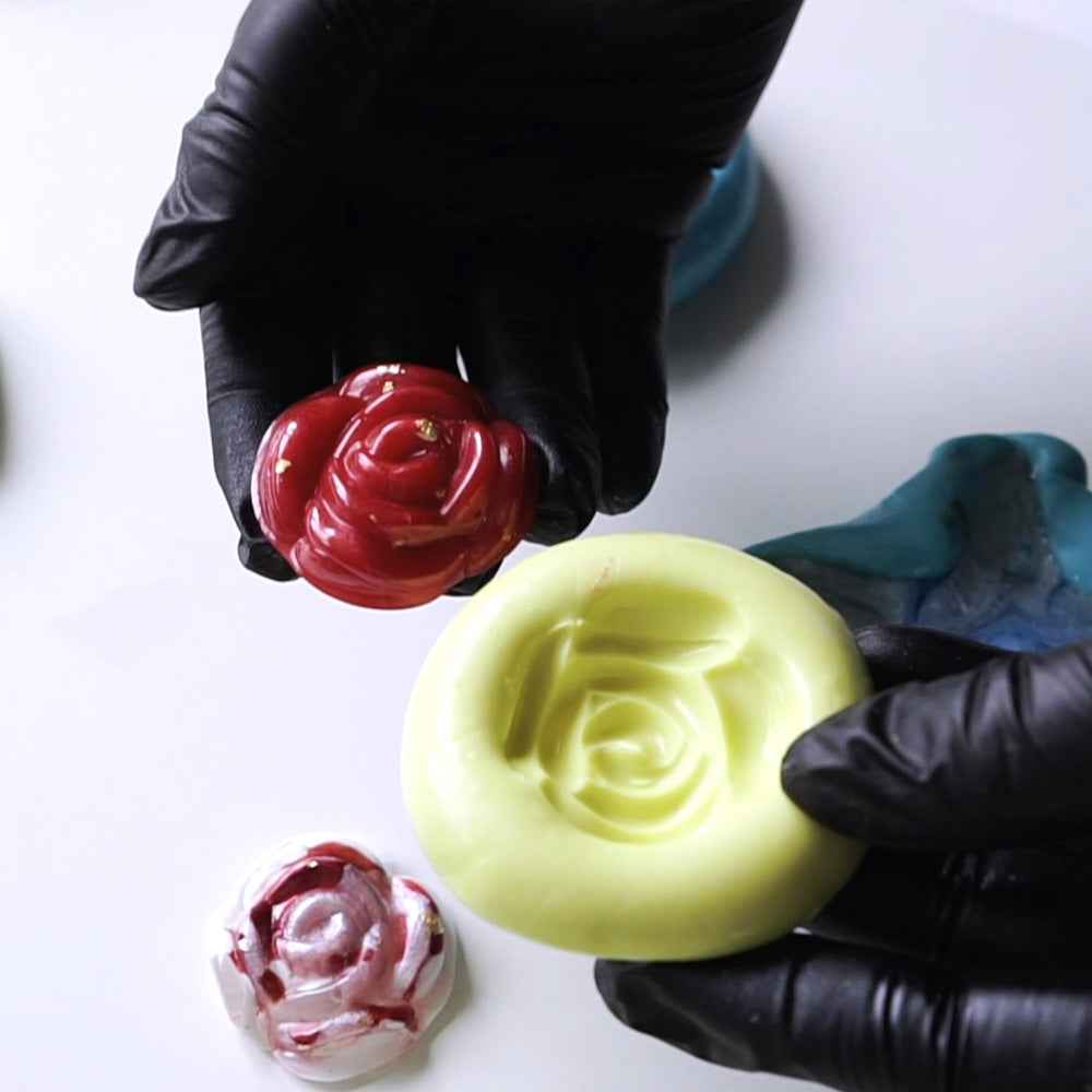 PA-890 – Silicone modellabile a presa rapida per stampi e calchi di precisione