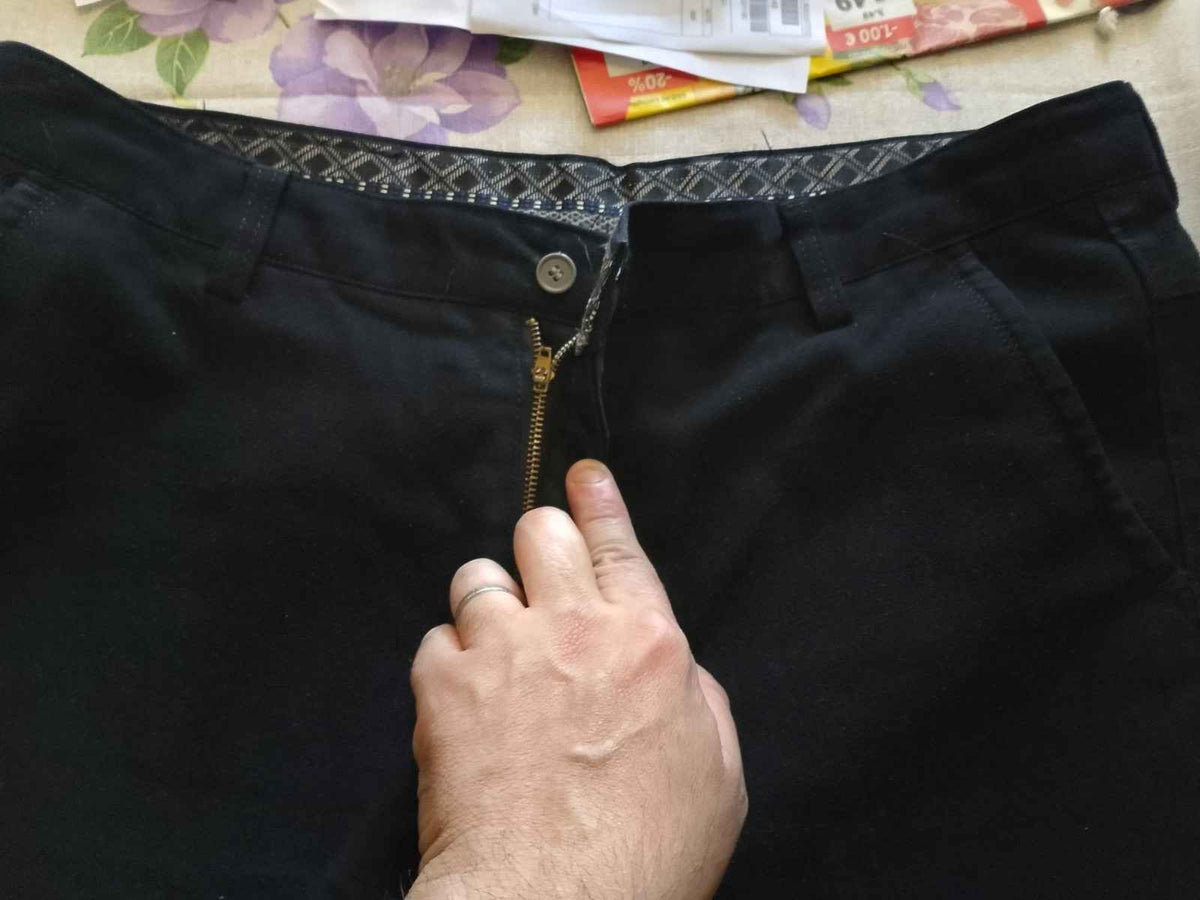 Pantalone Uomo.Cotone. Jeans Tasche America. Nero Elegante.