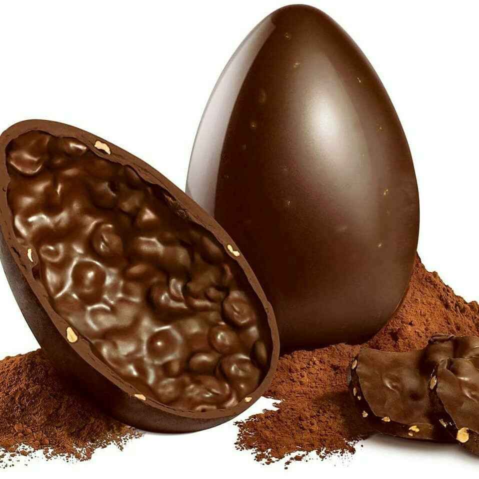 promozione pasqua 2k21. ogni 2 colombe un uovo di pasqua 240 gr. in  omaggio