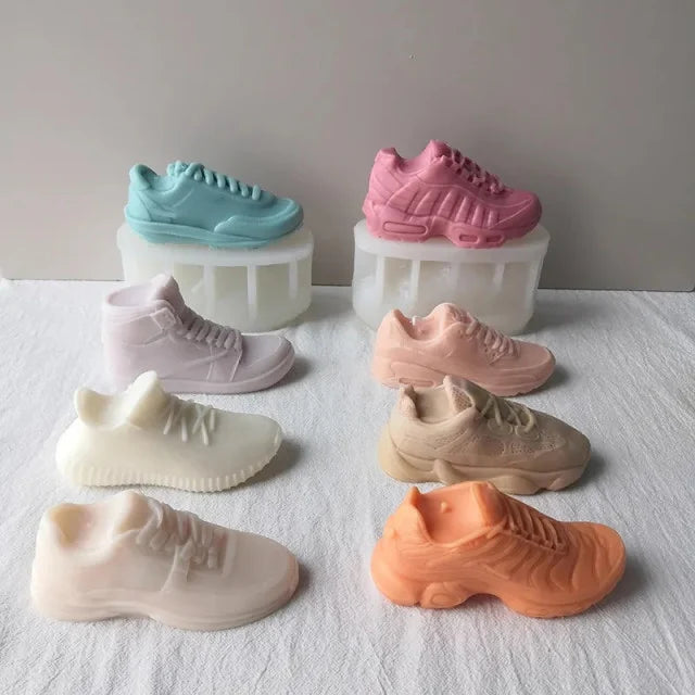 Tante Scarpe Nike Adidas Converse Snickers e molte altre. Stampo scarpa in silicone anche per Candele Disponibilità limitata - WORLD PRODUCTS SHOP