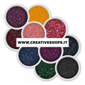 Colorante in grani altamente concentrati per la colorazione della cera delle candele.